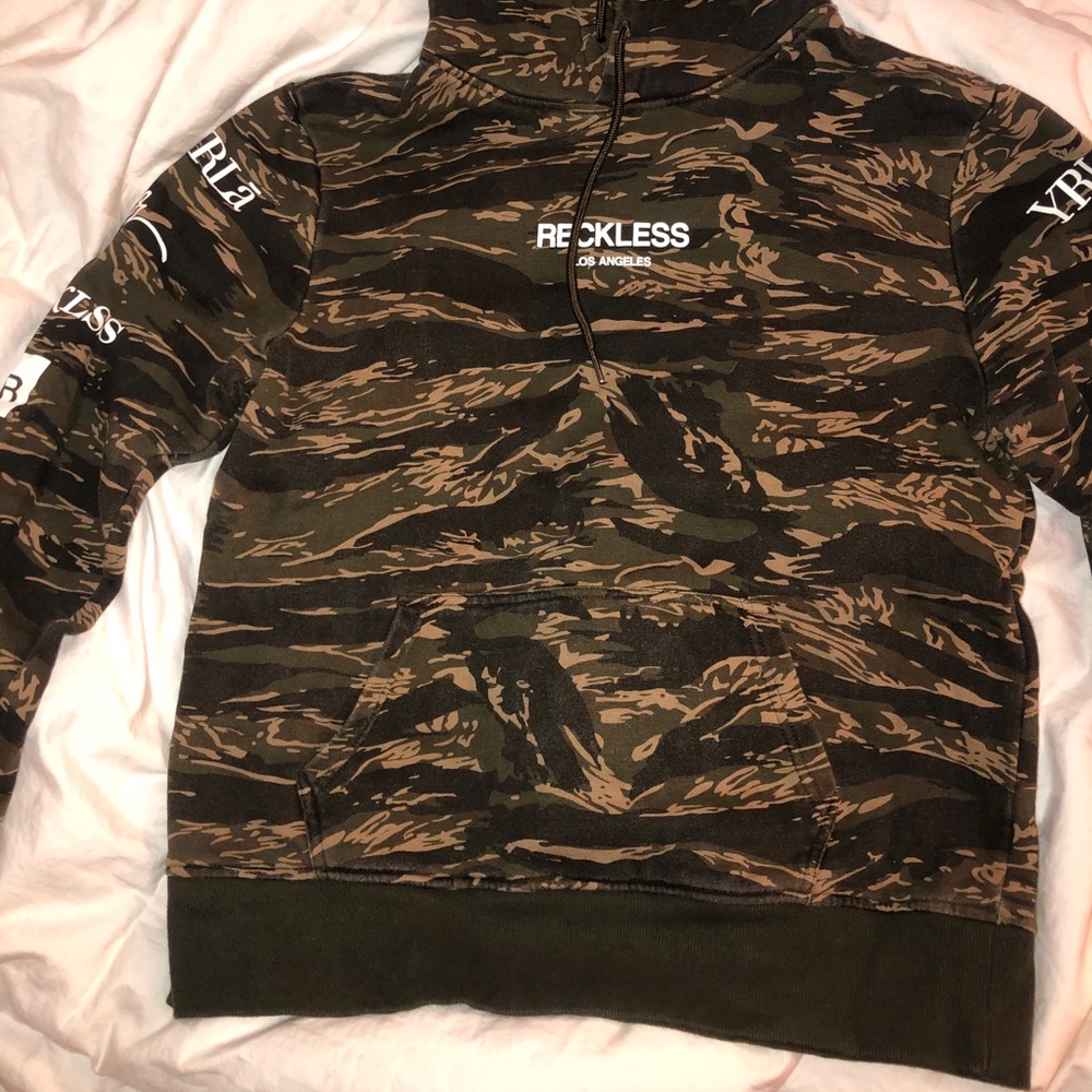 PASCUN reckless camo sweatshirt
